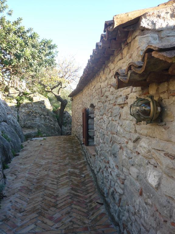 Bed and Breakfast Rocca Del Vento à San Pantaleone Extérieur photo