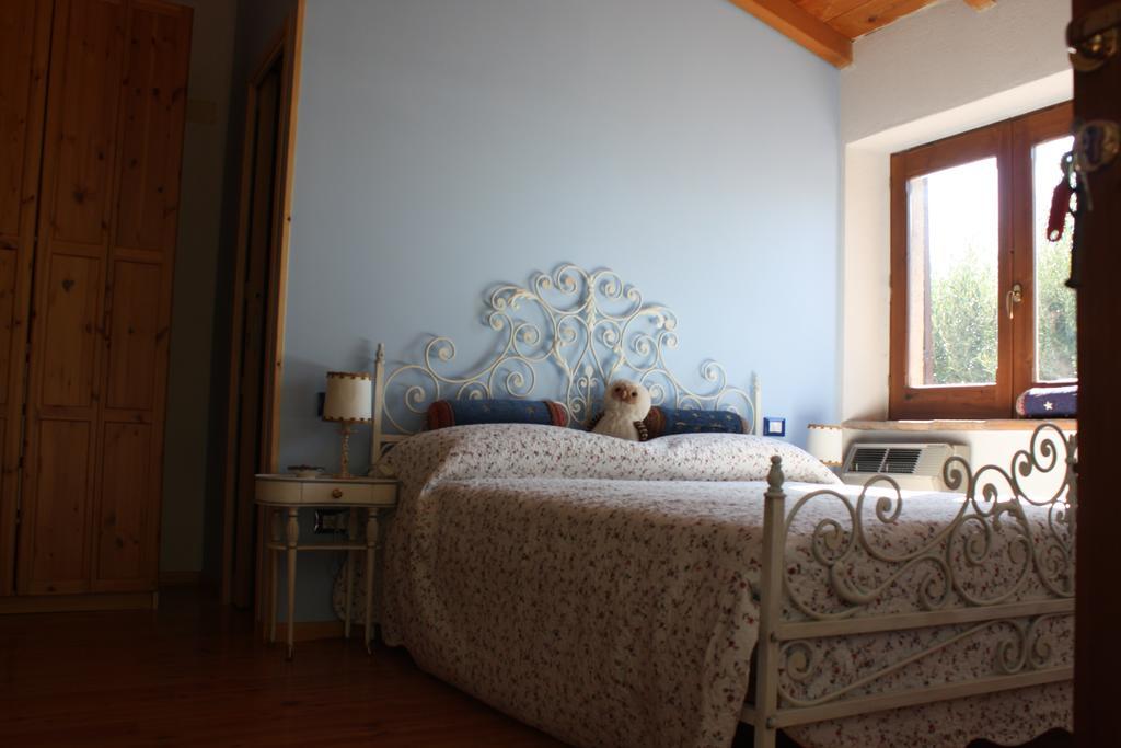 Bed and Breakfast Rocca Del Vento à San Pantaleone Extérieur photo